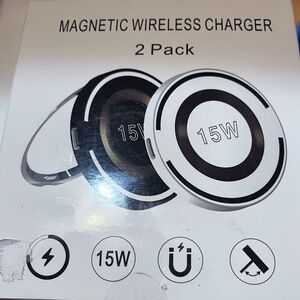 Magnetic Wireless Charger 2 Pack - Black and White